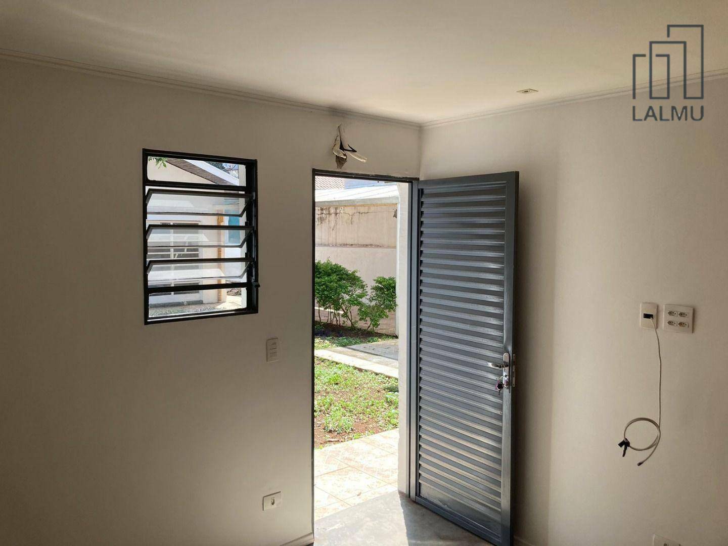 Casa para alugar com 3 quartos, 160m² - Foto 22