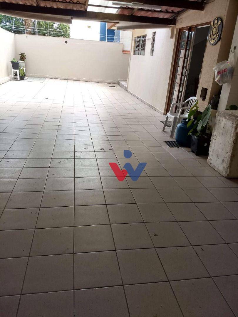 Sobrado à venda com 4 quartos, 100m² - Foto 51