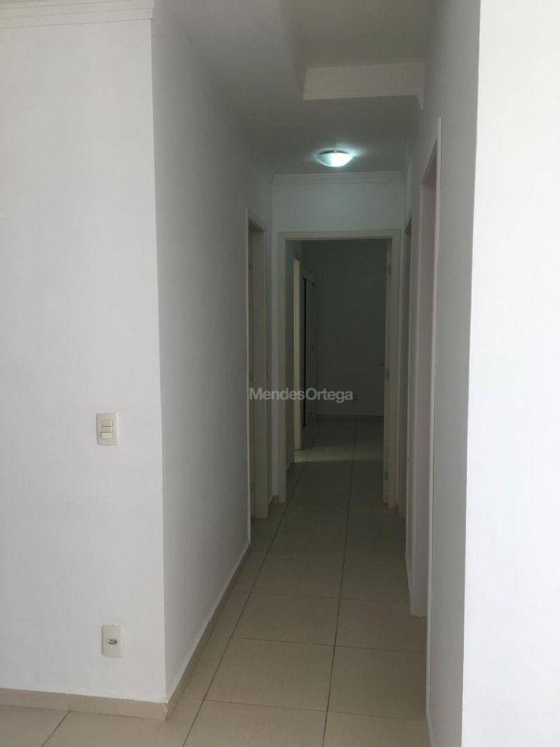 Apartamento para alugar com 3 quartos, 66m² - Foto 13