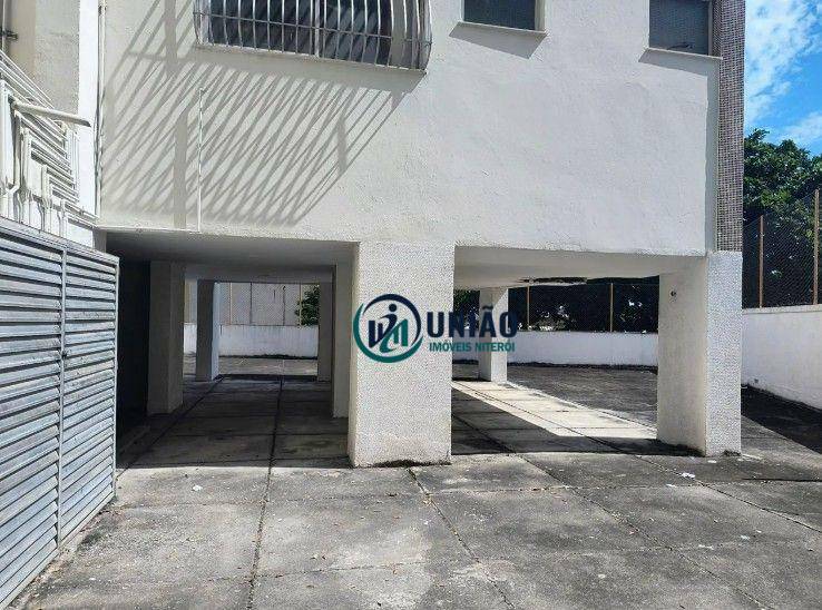 Apartamento à venda com 2 quartos, 72m² - Foto 17