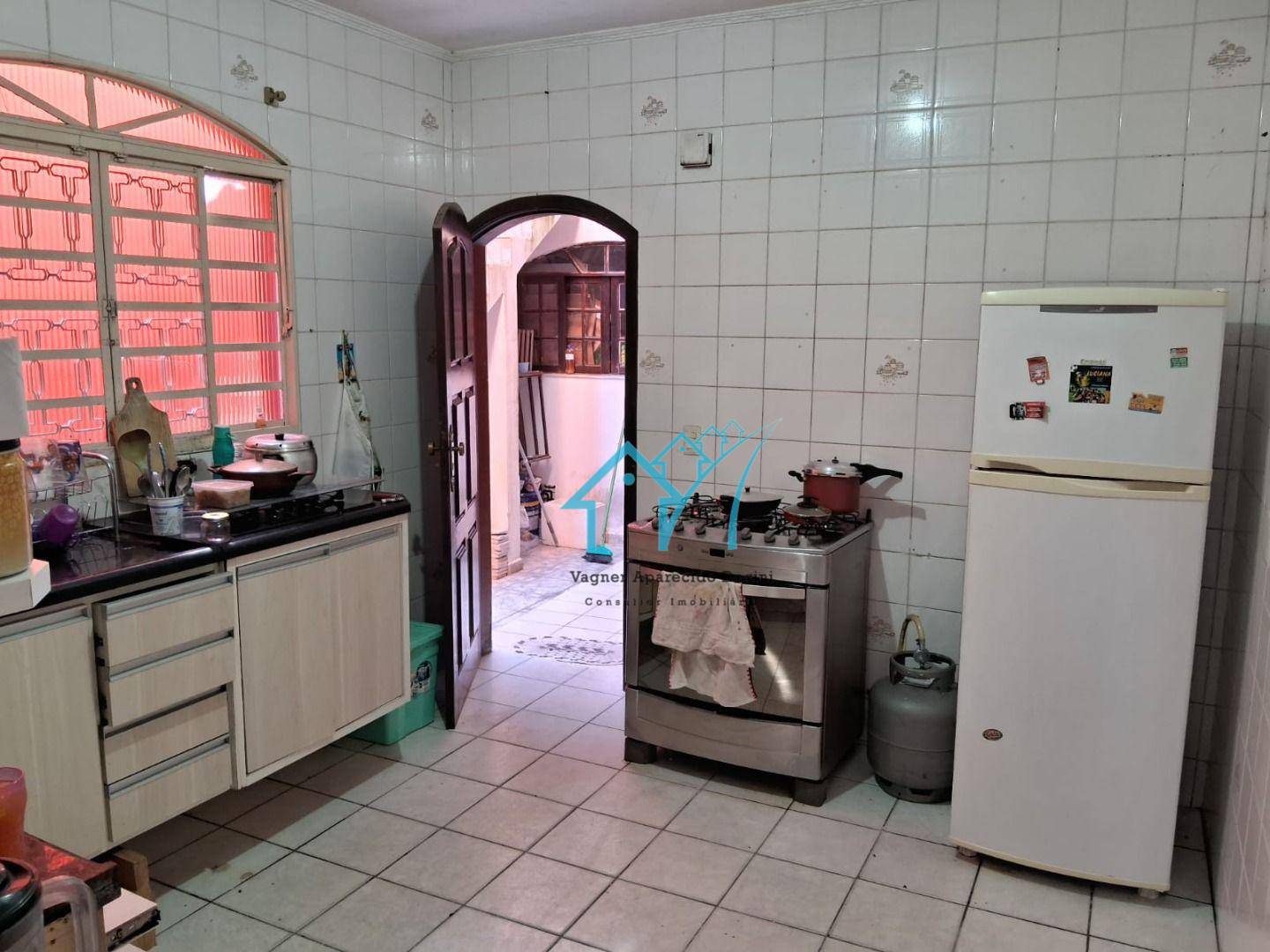 Sobrado à venda com 3 quartos, 180m² - Foto 6