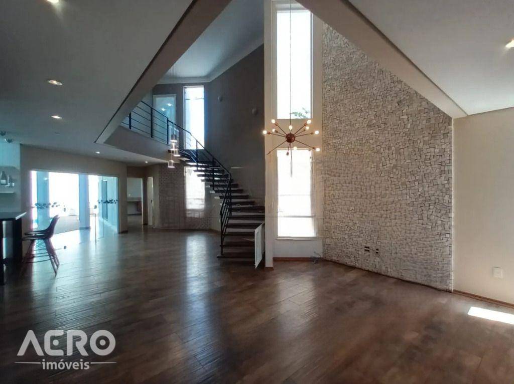 Casa de Condomínio à venda com 3 quartos, 328m² - Foto 4