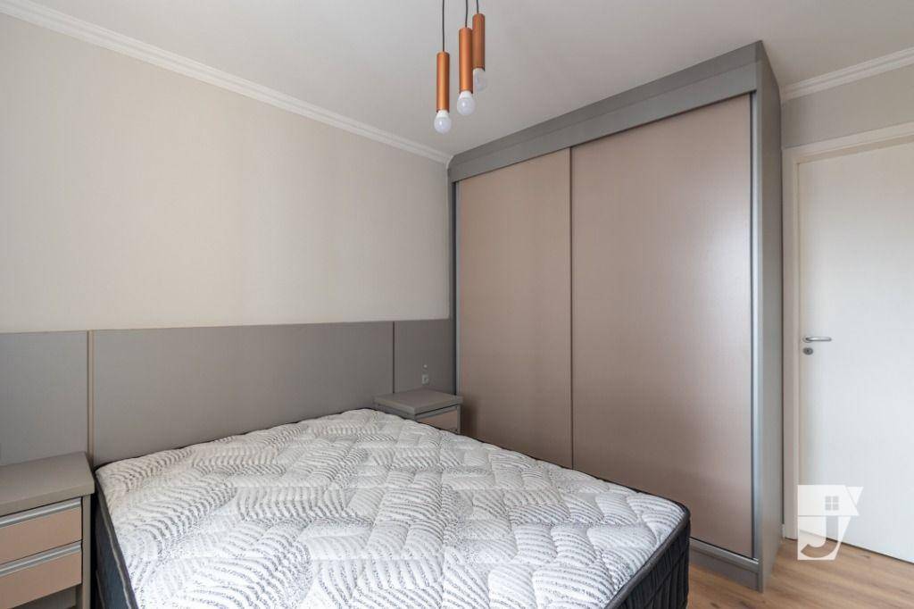 Apartamento para alugar com 3 quartos, 64m² - Foto 18