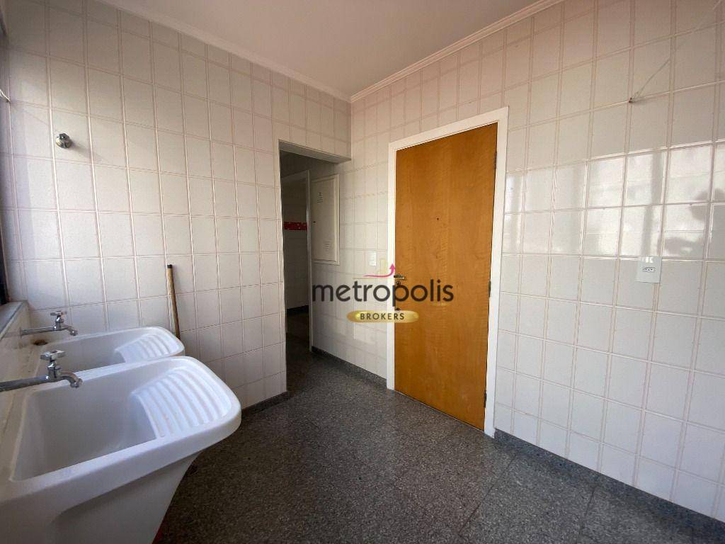 Apartamento à venda com 4 quartos, 200m² - Foto 25