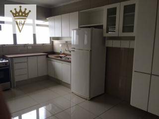 Apartamento à venda com 3 quartos, 150m² - Foto 12