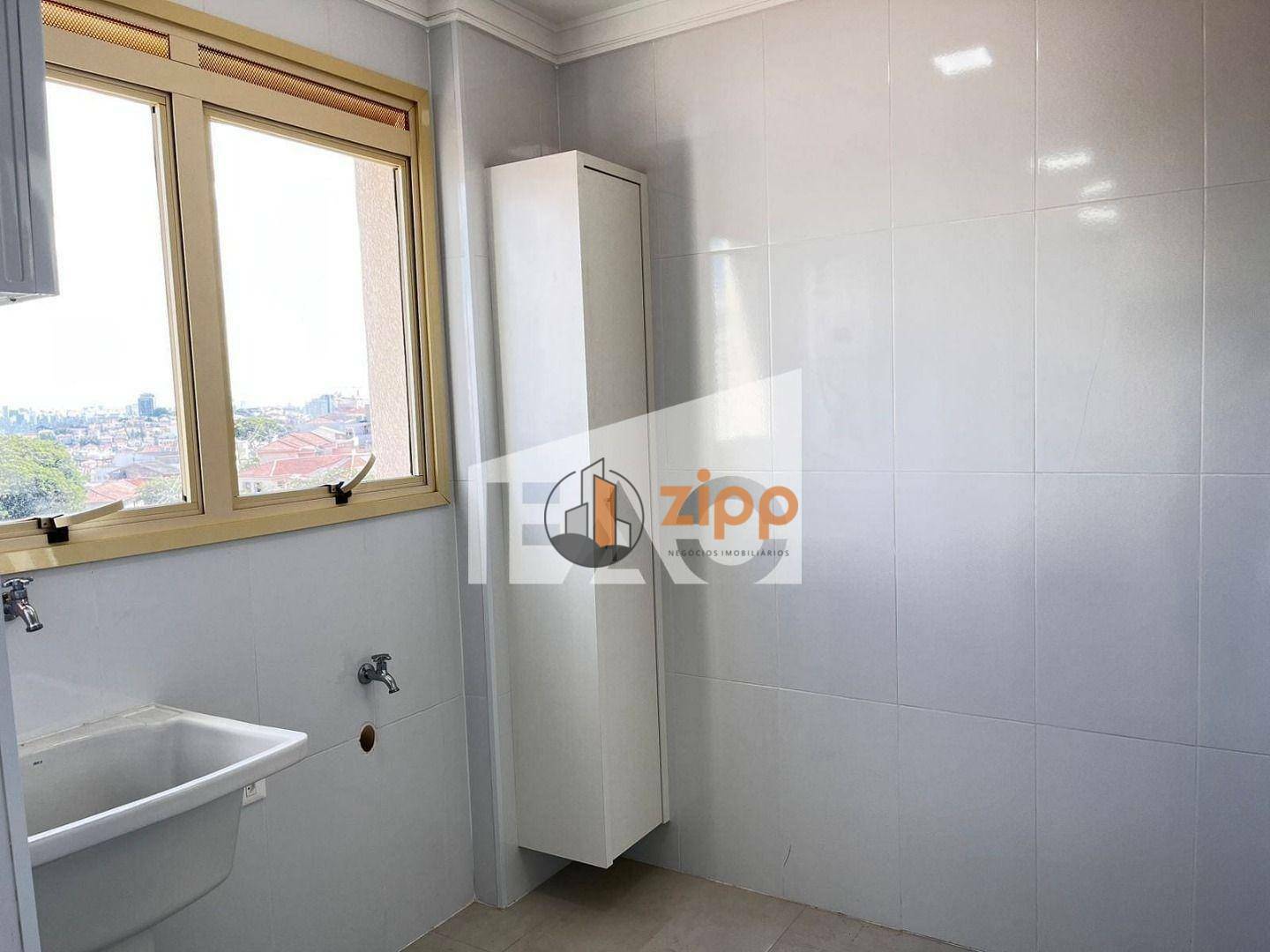 Apartamento para alugar com 3 quartos, 120m² - Foto 20