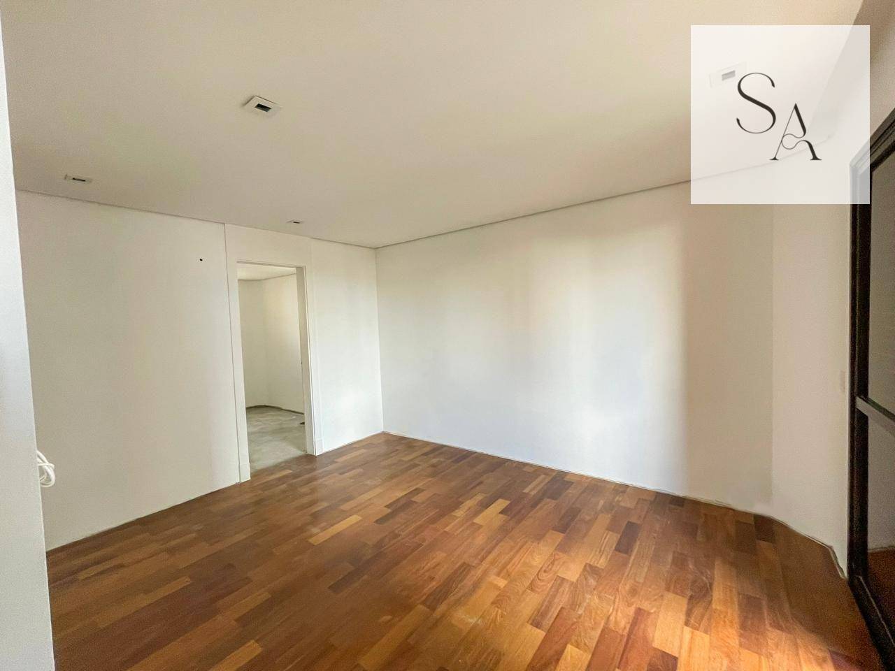 Apartamento à venda com 3 quartos, 276m² - Foto 14