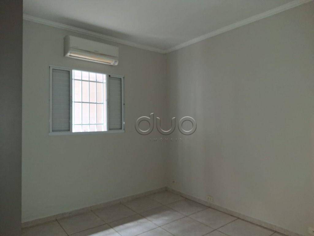 Casa para alugar com 3 quartos, 138m² - Foto 20