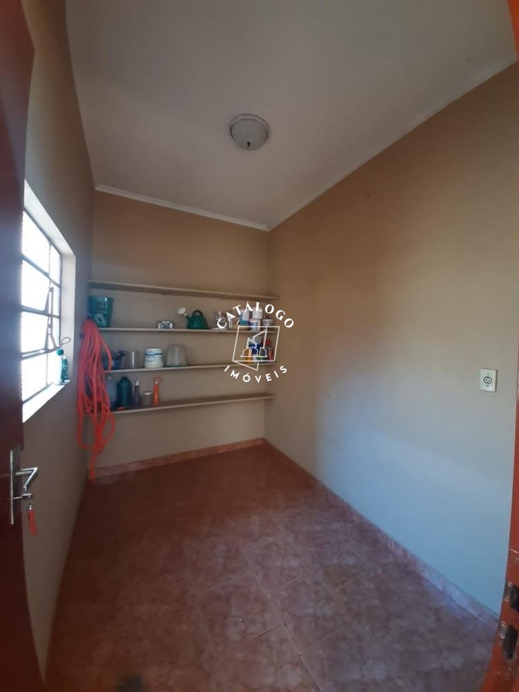 Casa à venda com 3 quartos, 210m² - Foto 14