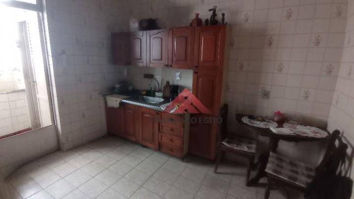 Apartamento à venda com 2 quartos, 95m² - Foto 12