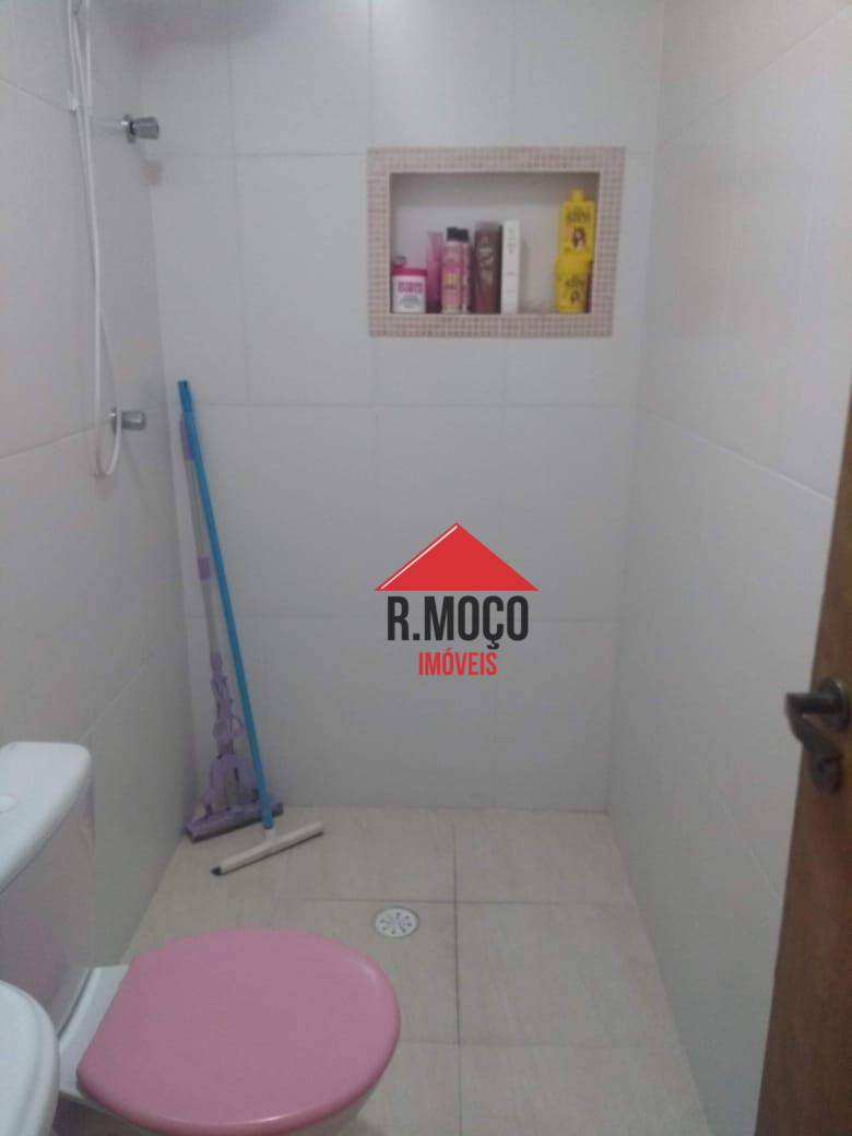 Sobrado à venda com 3 quartos, 164m² - Foto 14