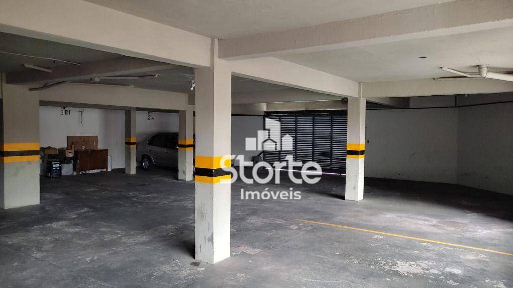 Apartamento à venda com 3 quartos, 128m² - Foto 19