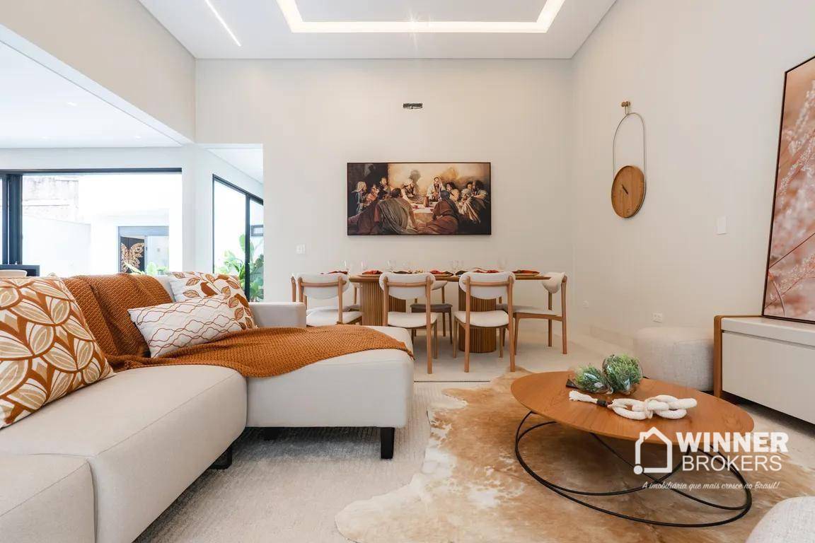 Casa, 3 quartos, 220 m² - Foto 1