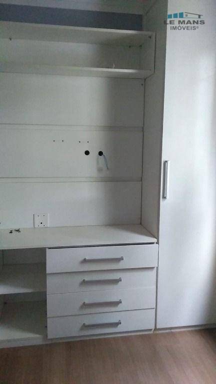 Apartamento à venda com 2 quartos, 54m² - Foto 15