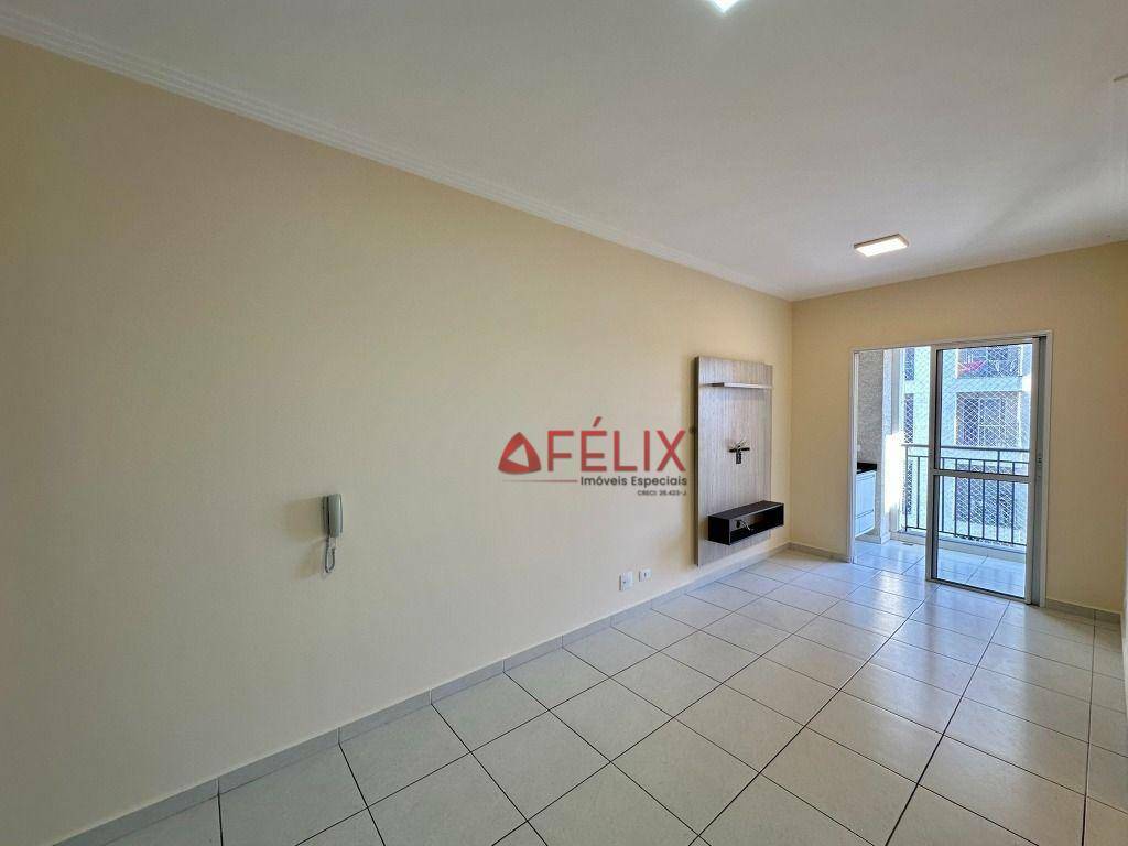 Apartamento à venda com 3 quartos, 68m² - Foto 6