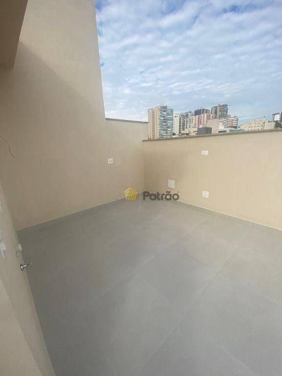 Cobertura à venda com 2 quartos, 124m² - Foto 1