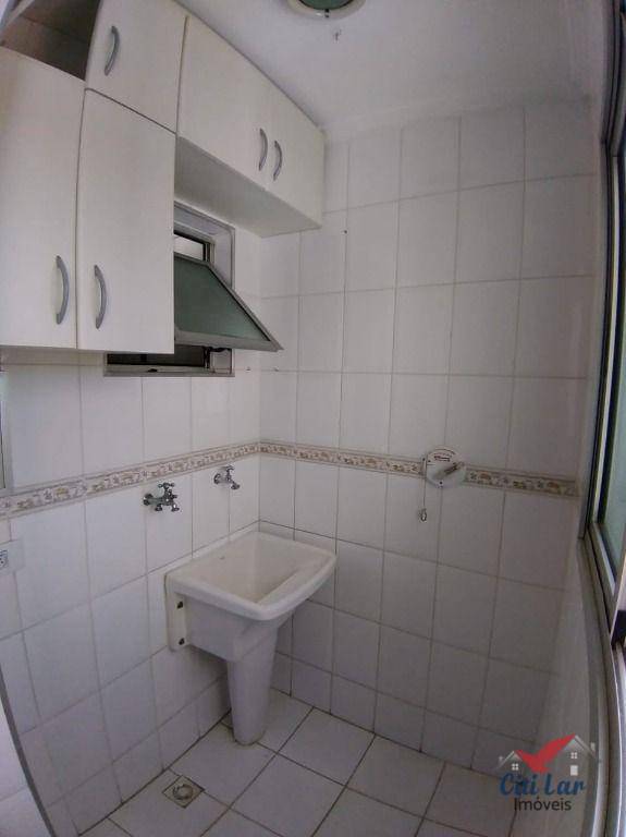 Apartamento à venda com 2 quartos, 62m² - Foto 7