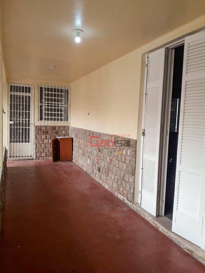 Casa à venda com 3 quartos, 250m² - Foto 6