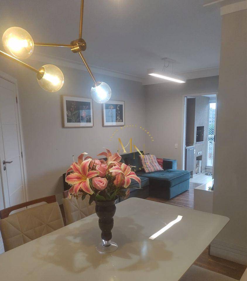 Apartamento à venda com 3 quartos, 95m² - Foto 4