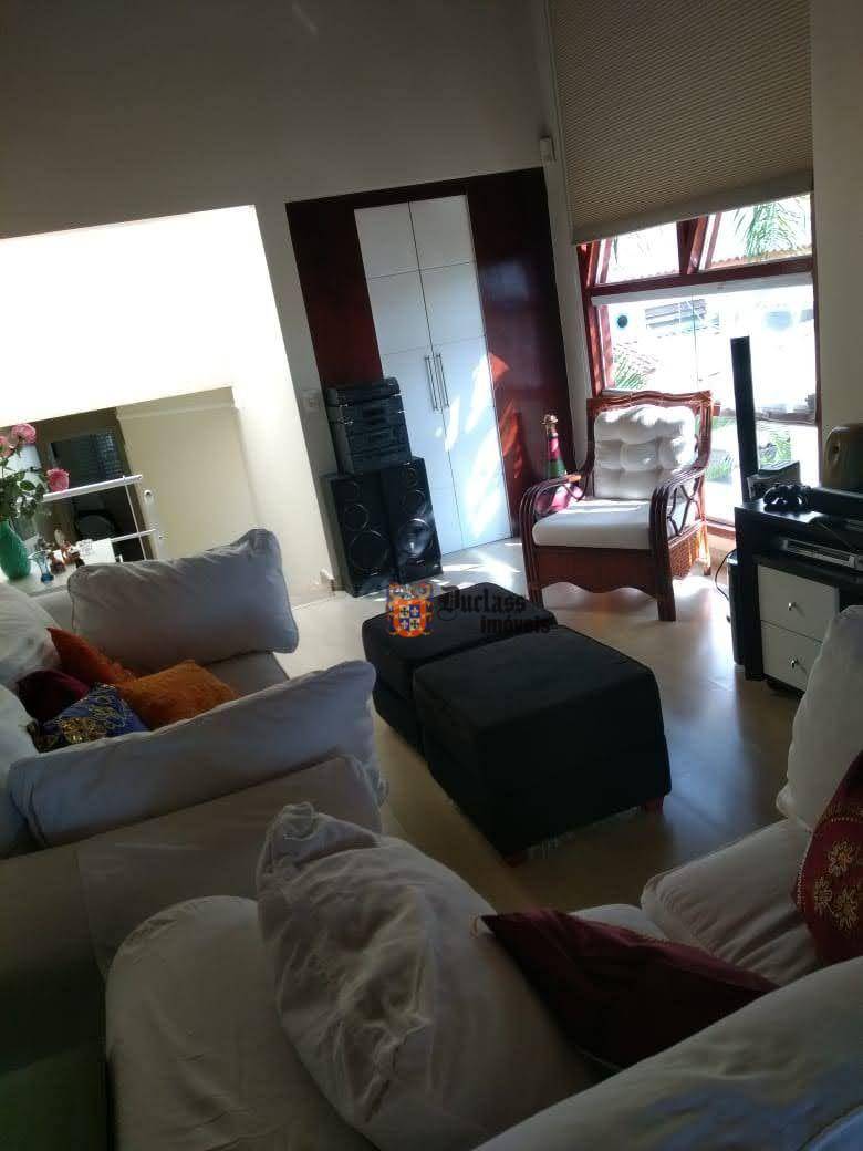 Sobrado à venda com 4 quartos, 257m² - Foto 35