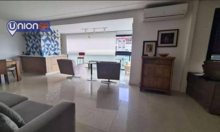 Apartamento à venda com 3 quartos, 157m² - Foto 3