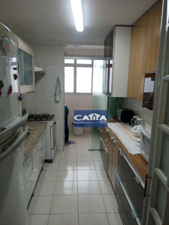 Apartamento à venda com 2 quartos, 64m² - Foto 13