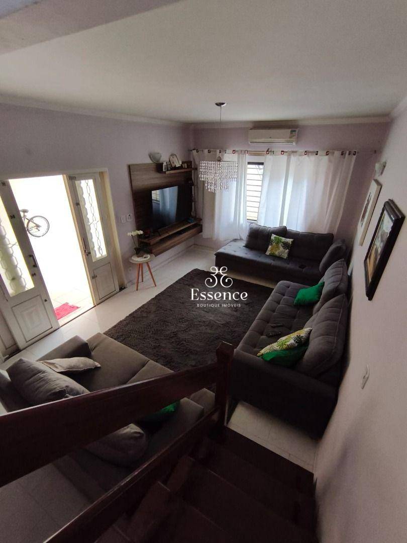 Sobrado, 4 quartos, 255 m² - Foto 1