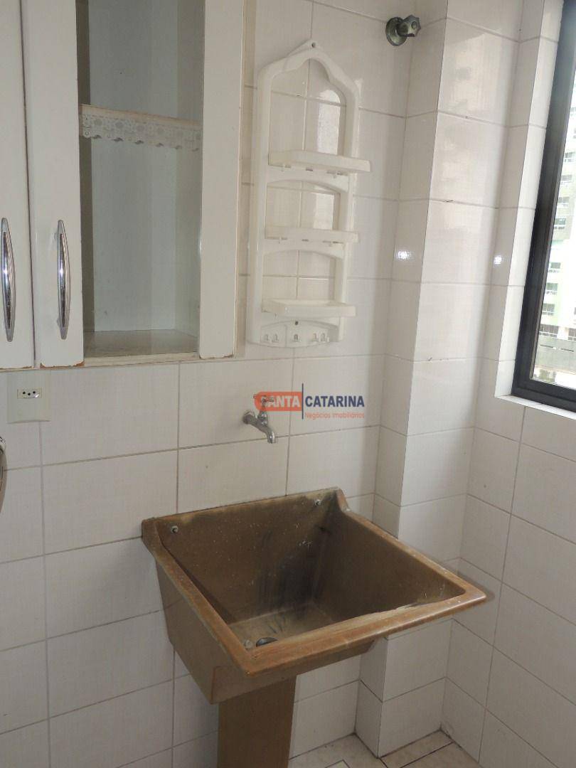 Apartamento à venda com 2 quartos, 89m² - Foto 17