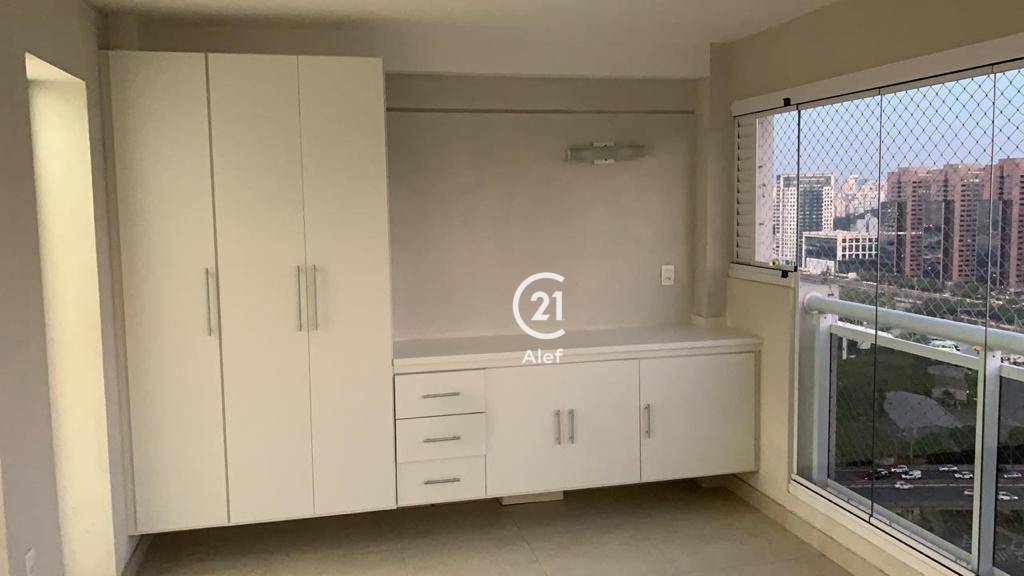 Apartamento para alugar com 2 quartos, 79m² - Foto 2