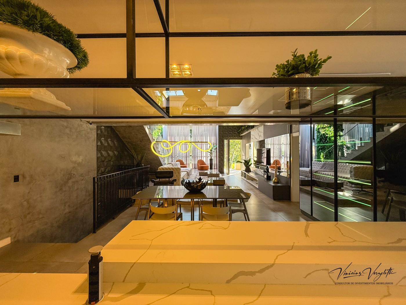 Casa para alugar com 4 quartos, 600m² - Foto 24