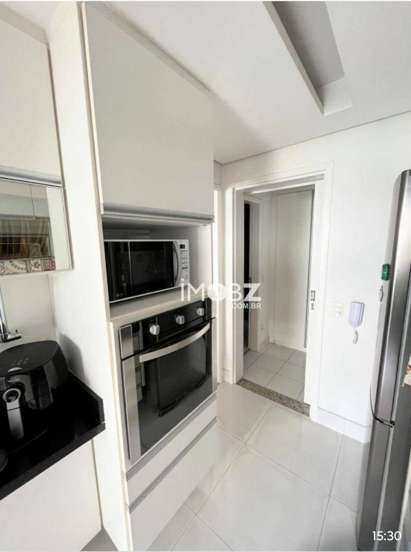 Apartamento à venda com 3 quartos, 106m² - Foto 10