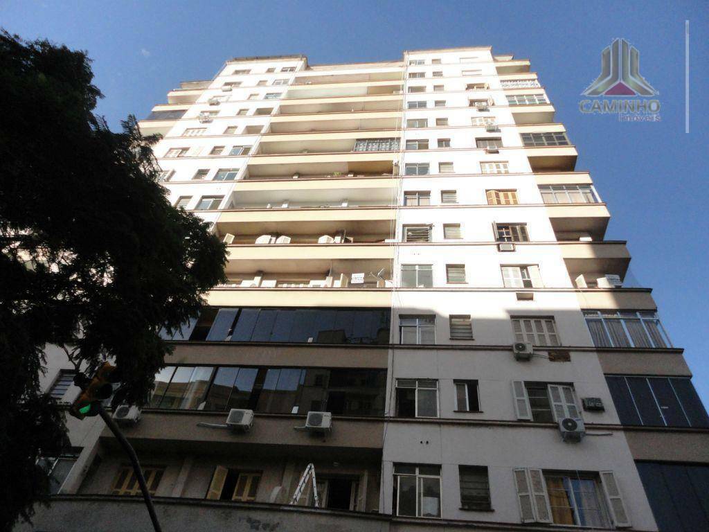 Apartamento à venda com 1 quarto, 34m² - Foto 1