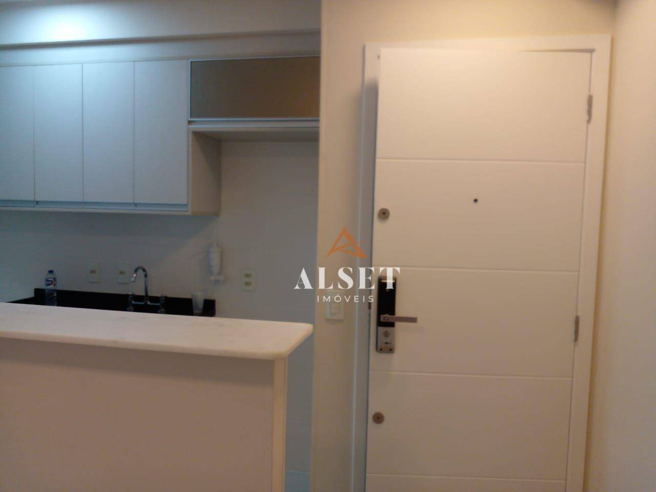 Apartamento à venda com 1 quarto, 52m² - Foto 8