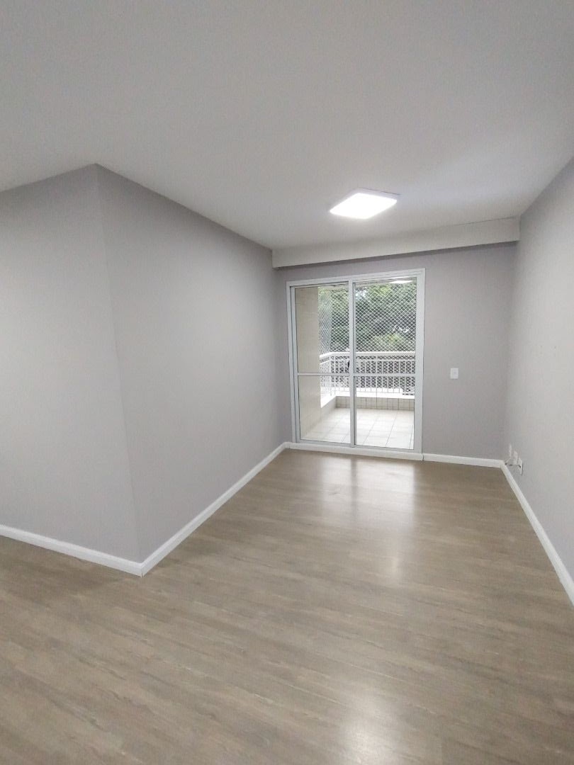 Apartamento para alugar com 3 quartos, 80m² - Foto 19