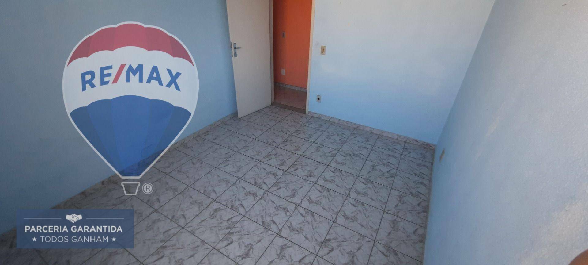 Apartamento à venda com 2 quartos, 62m² - Foto 5