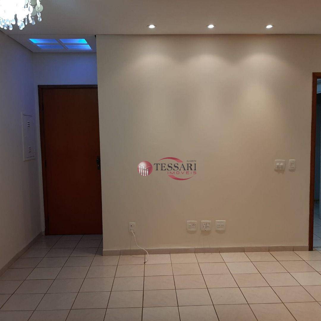 Apartamento à venda com 2 quartos, 65m² - Foto 4