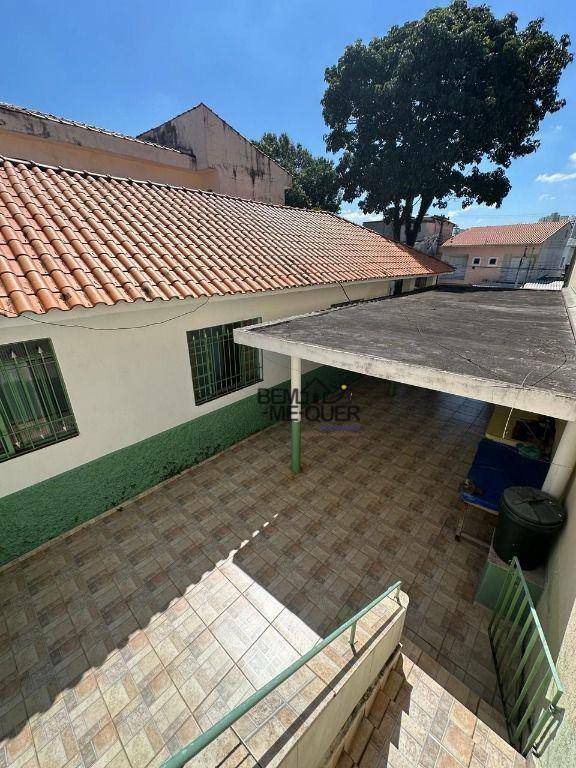 Casa à venda com 3 quartos, 190m² - Foto 8