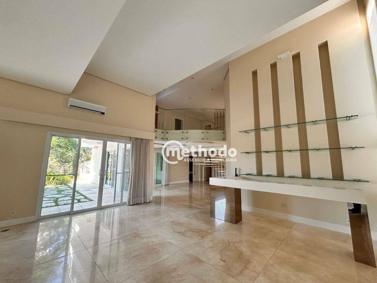 Casa de Condomínio à venda e aluguel com 4 quartos, 420m² - Foto 1