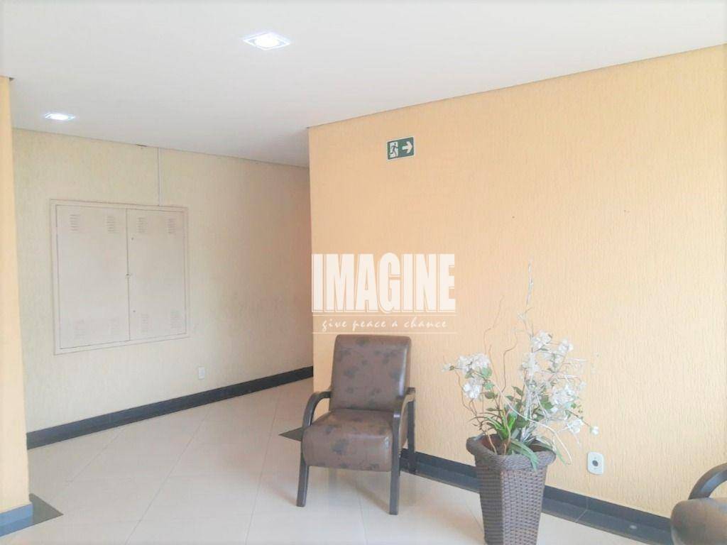 Apartamento à venda com 2 quartos, 49m² - Foto 24