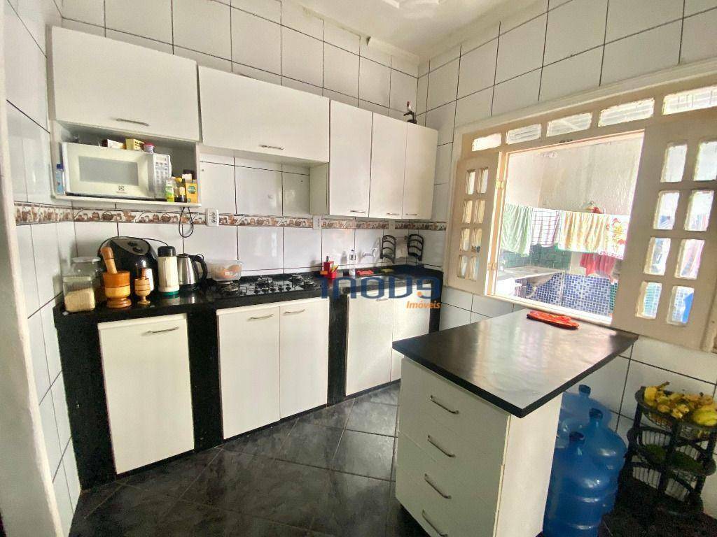 Casa à venda com 3 quartos, 100m² - Foto 16