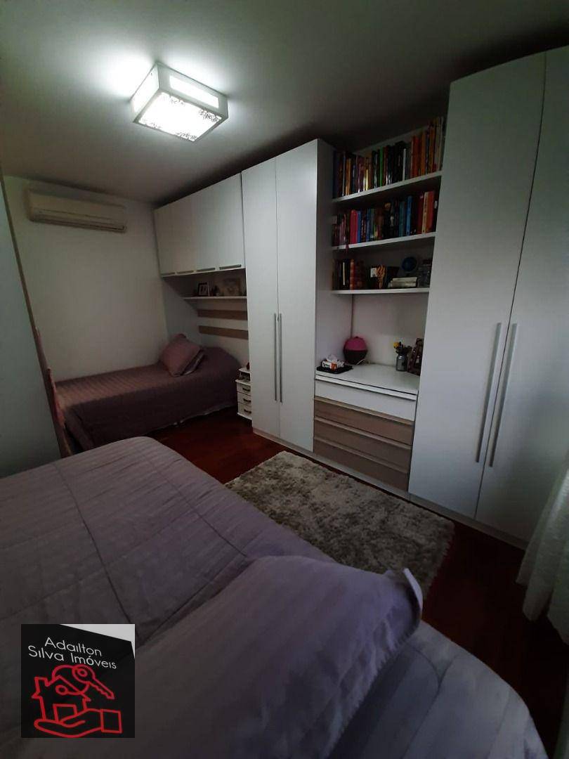 Apartamento à venda com 3 quartos, 134m² - Foto 13