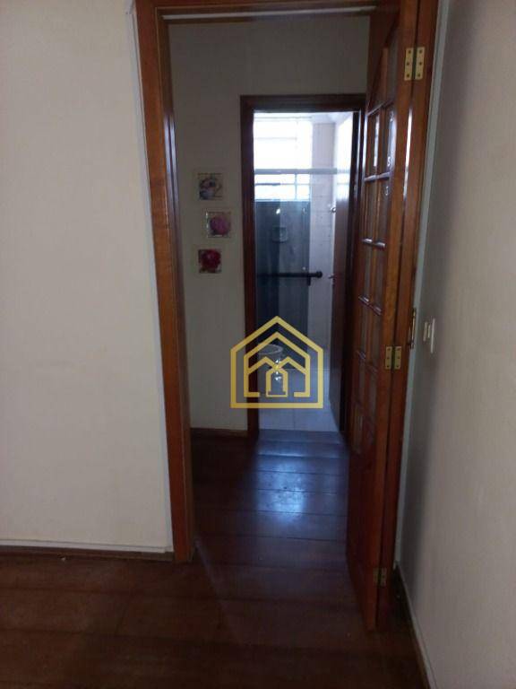 Apartamento à venda com 2 quartos, 80m² - Foto 2