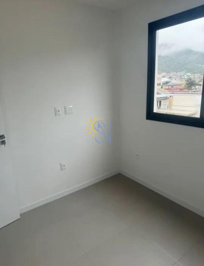 Apartamento à venda com 2 quartos, 62m² - Foto 8