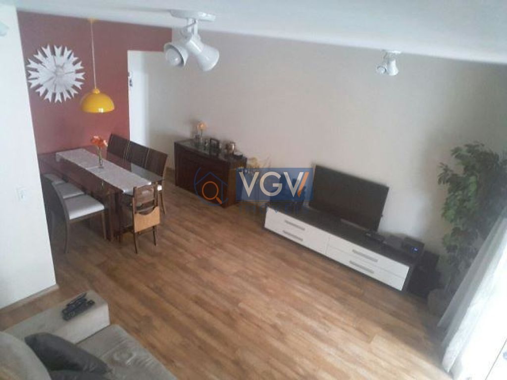 Apartamento à venda com 2 quartos, 81m² - Foto 1