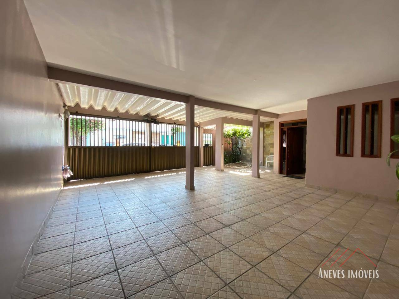 Casa à venda com 3 quartos, 450m² - Foto 7