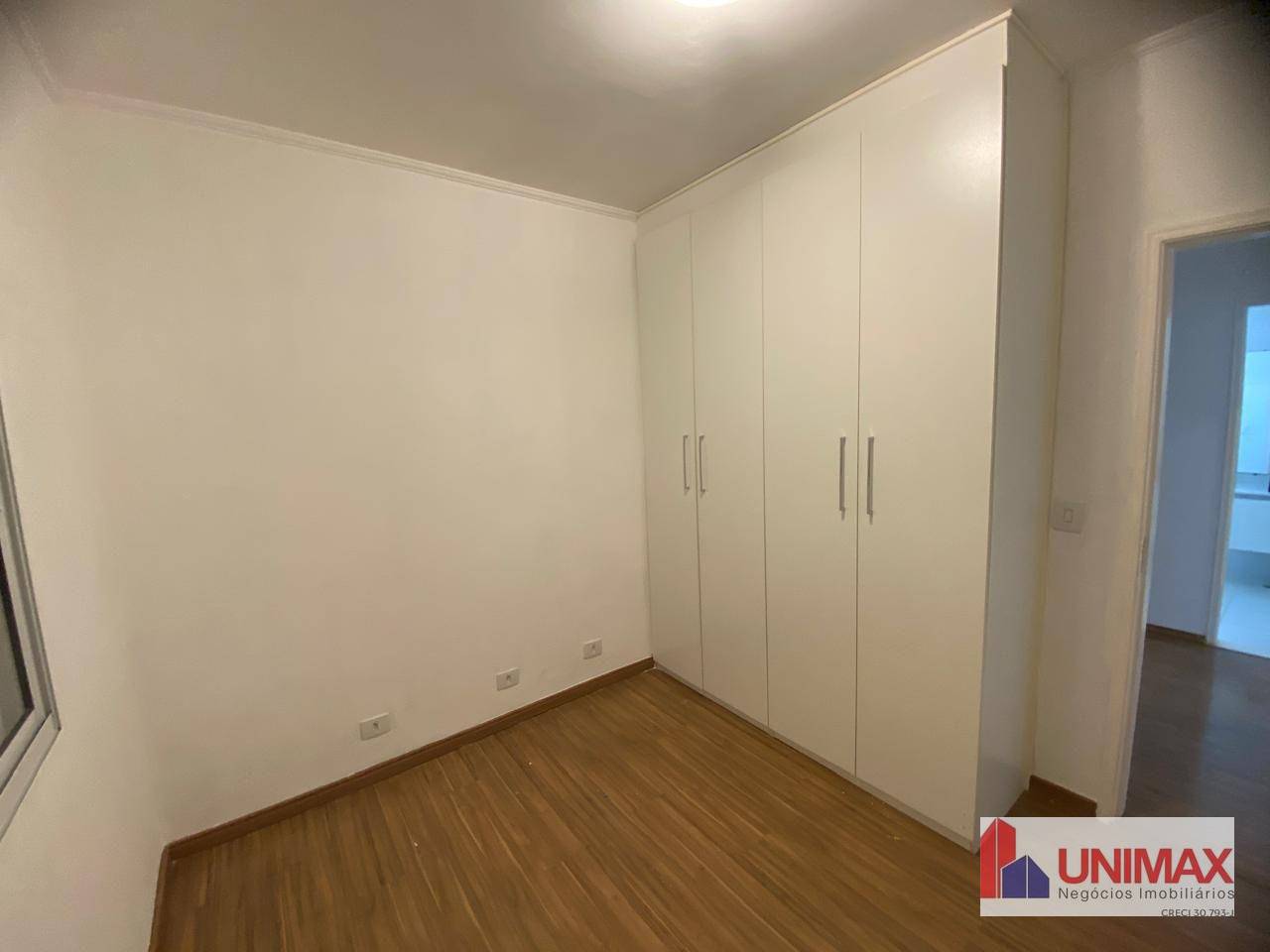 Casa de Condomínio à venda e aluguel com 3 quartos, 300m² - Foto 31