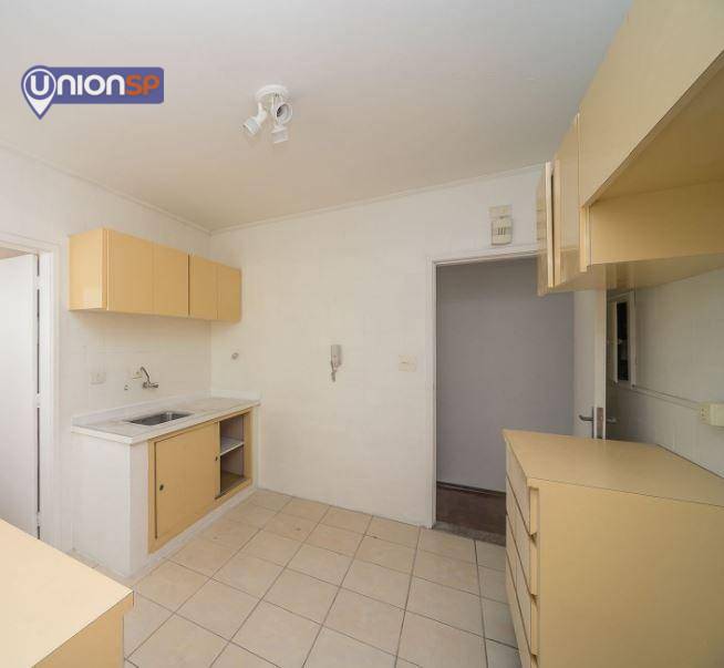 Apartamento à venda com 3 quartos, 105m² - Foto 12