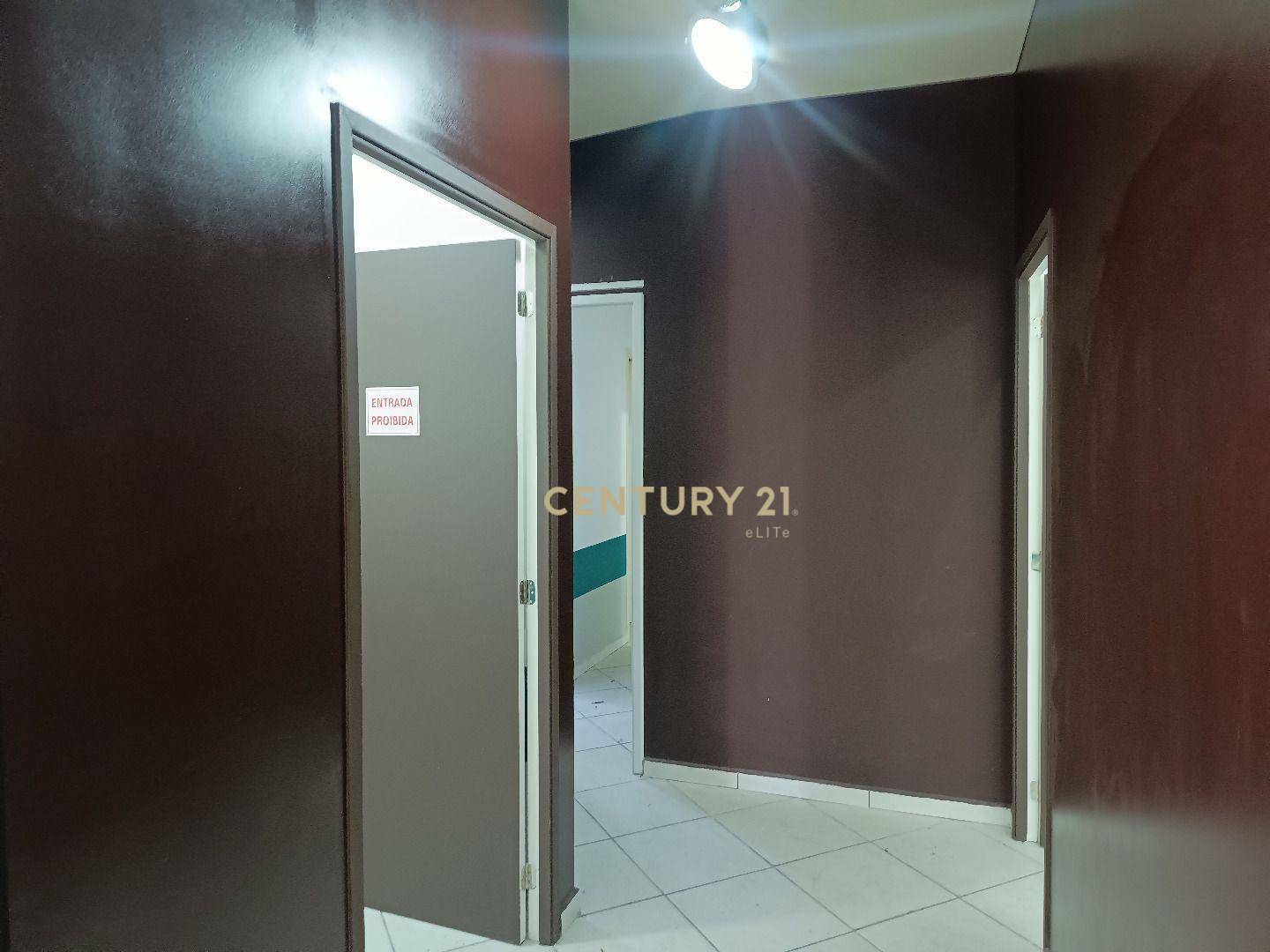 Casa para alugar, 2185m² - Foto 4