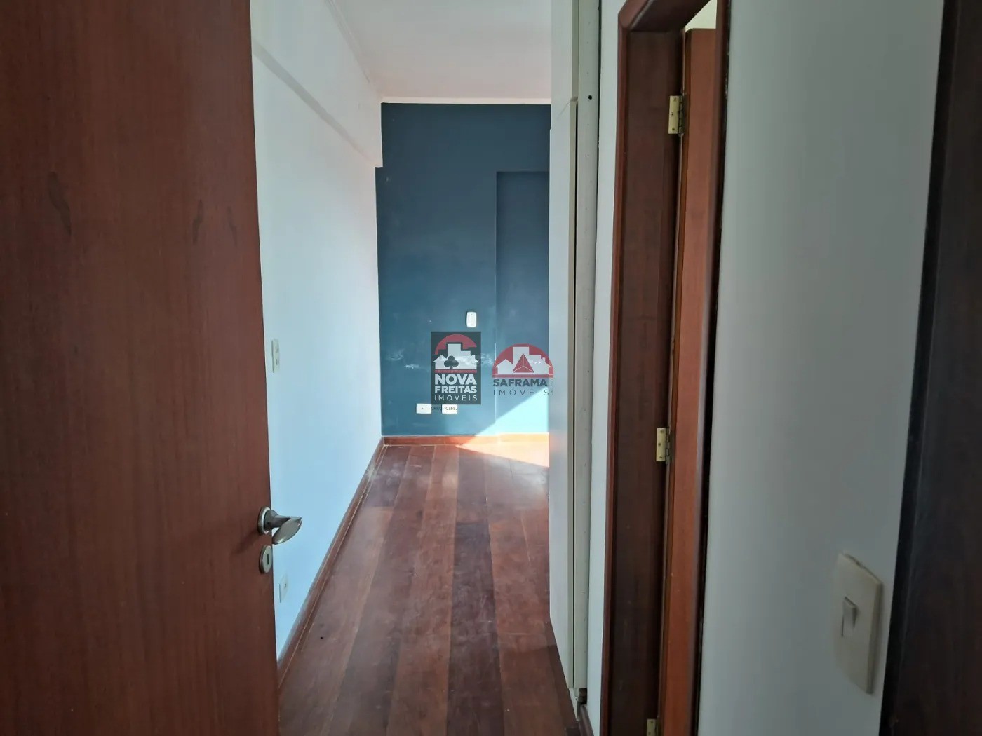 Apartamento para alugar com 2 quartos, 200m² - Foto 7
