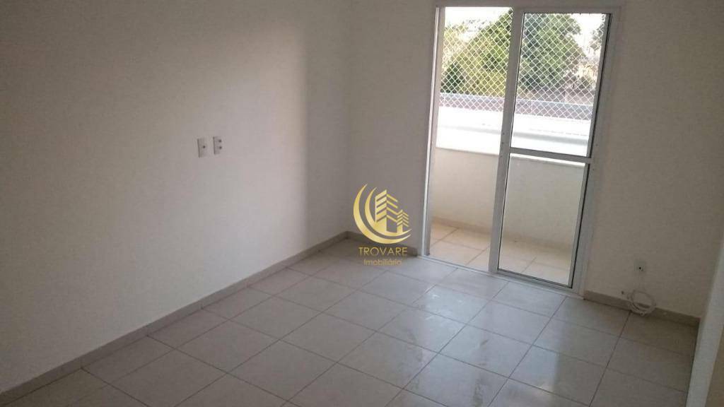 Apartamento à venda com 2 quartos, 65m² - Foto 1